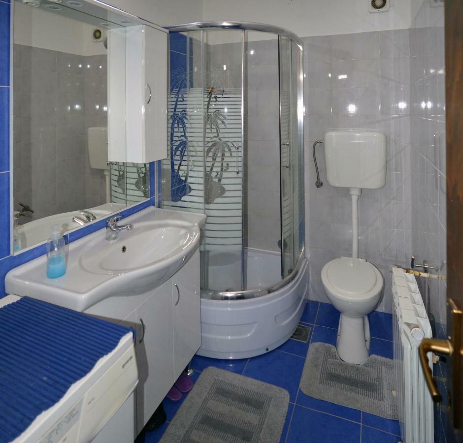 Meri Apartment Rijeka Eksteriør billede